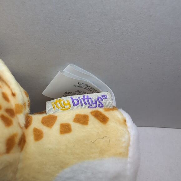 Hallmark Itty Bittys Noah’s Ark Giraffe Plush Stuffed Animal Toy 4” Bean Bag - Picture 8 of 8